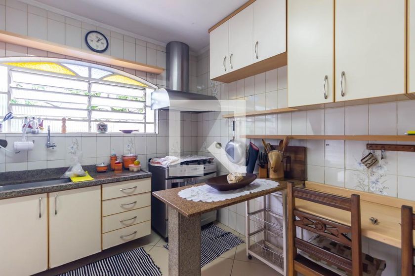 Casa, 3 quartos, 215 m² - Foto 75
