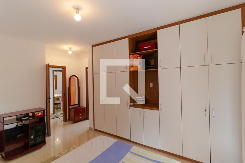 Casa à Venda - Jardim Planalto, 3 Quartos,  180 m2 em , Campinas - sp | SoloBR