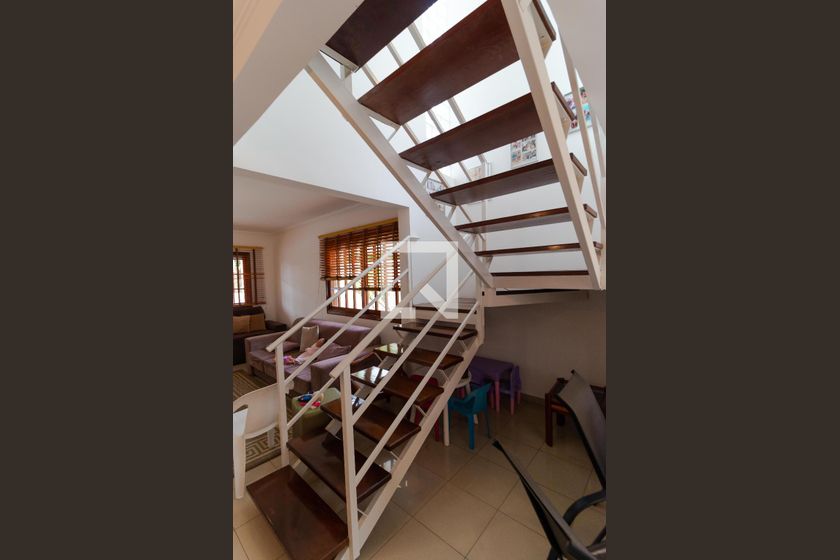 Casa à Venda - Jardim Planalto, 3 Quartos,  180 m2 em , Campinas - sp | SoloBR