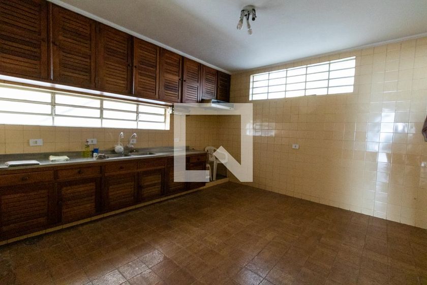 Casa, 3 quartos, 260 m² - Foto 25