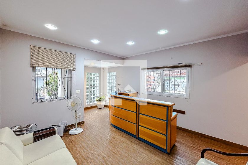 Casa, 4 quartos, 186 m² - Foto 1