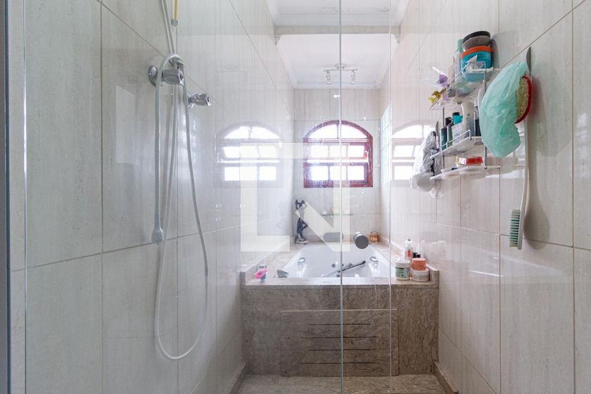 Casa, 3 quartos, 220 m² - Foto 54