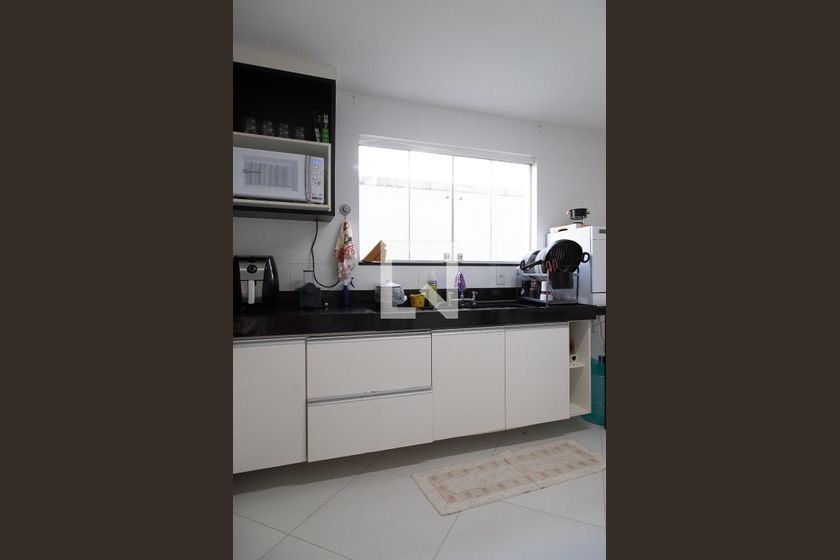 Casa, 3 quartos, 350 m² - Foto 49
