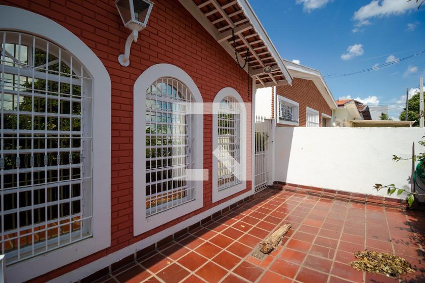 Casa à Venda - Jardim Santana, 2 Quartos,  137 m2 em , Campinas - sp | SoloBR