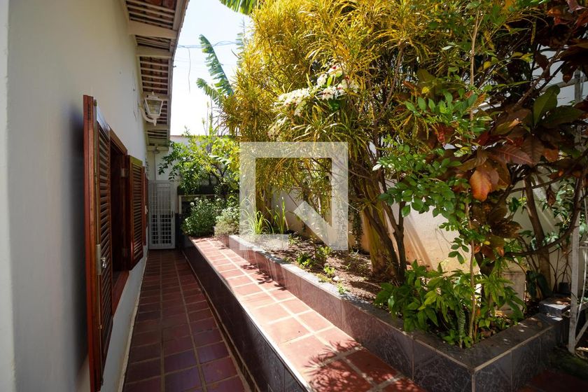Casa à Venda - Jardim Santana, 2 Quartos,  137 m2 em , Campinas - sp | SoloBR
