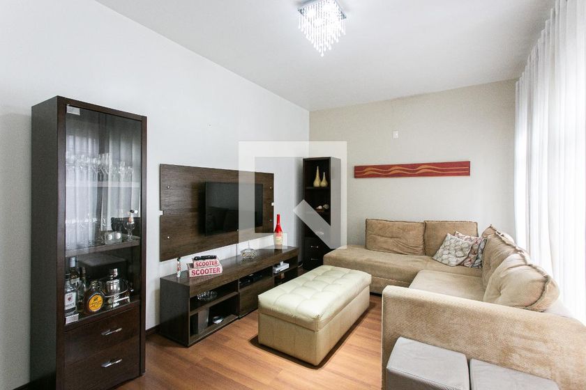 Casa, 4 quartos, 200 m² - Foto 1