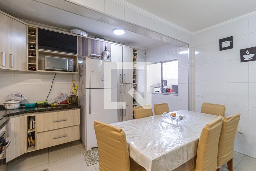 Casa, 4 quartos, 240 m² - Foto 57
