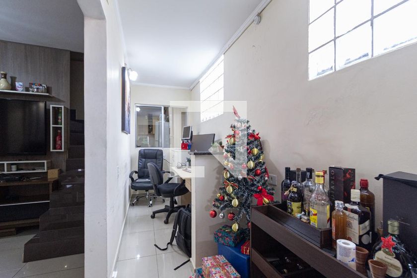 Casa, 4 quartos, 240 m² - Foto 9
