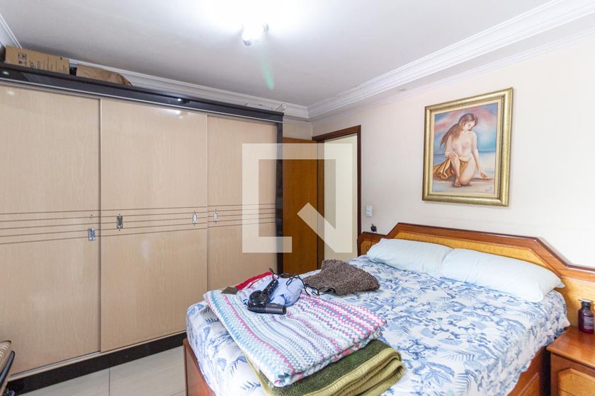 Casa, 4 quartos, 240 m² - Foto 29