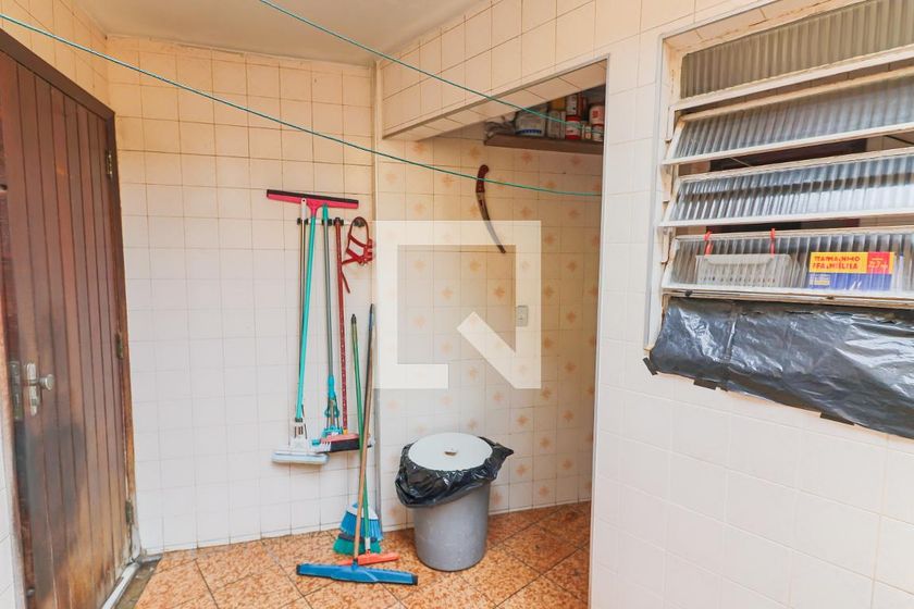 Casa, 3 quartos, 225 m² - Foto 50