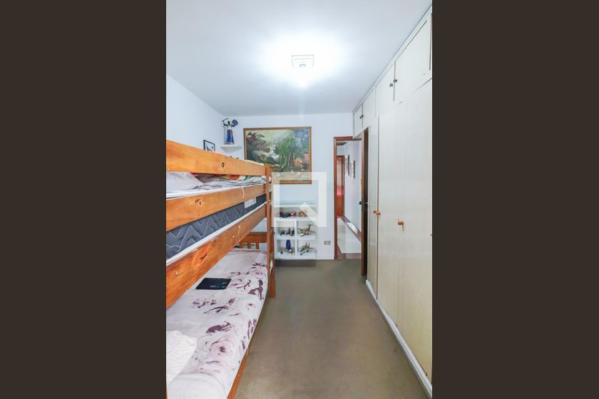 Casa, 3 quartos, 225 m² - Foto 33