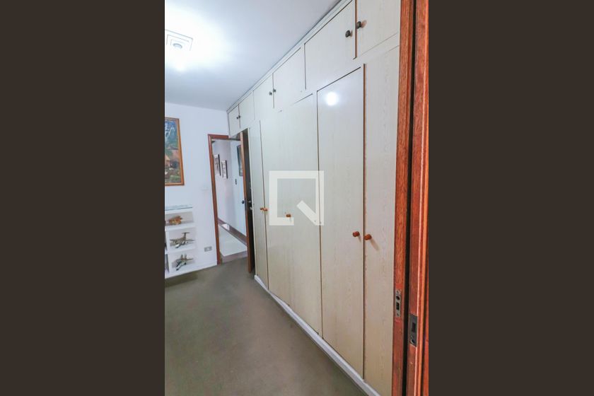 Casa, 3 quartos, 225 m² - Foto 34