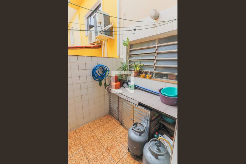 Casa, 3 quartos, 225 m² - Foto 49