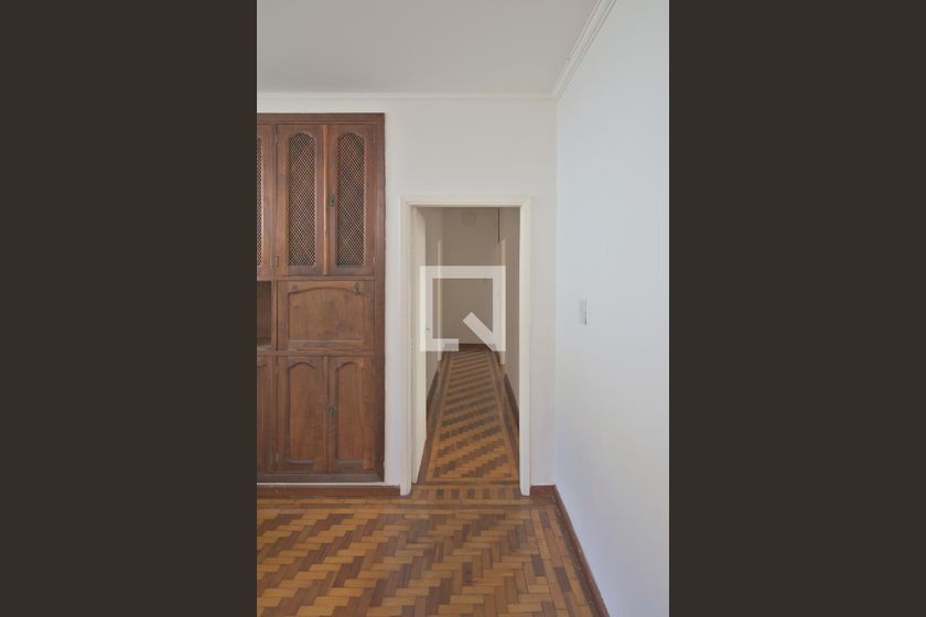 Casa à Venda - Bosque, 6 Quartos,  260 m2 em , Campinas - sp | SoloBR