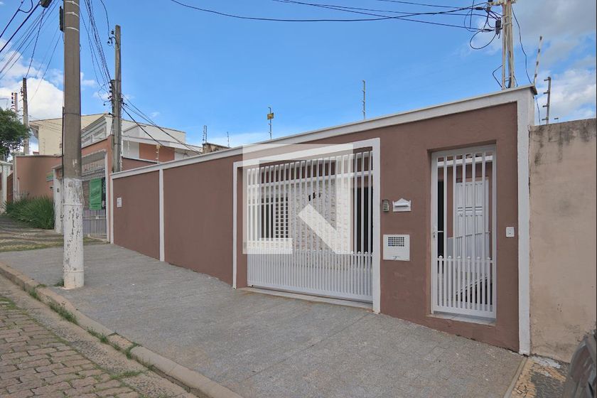 Casa à Venda - Bosque, 6 Quartos,  260 m2 em , Campinas - sp | SoloBR