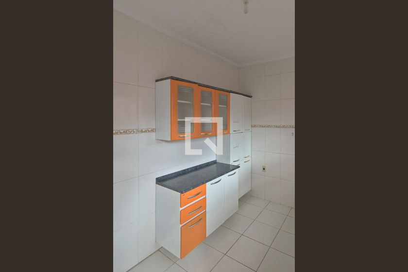 Casa à Venda - Bosque, 6 Quartos,  260 m2 em , Campinas - sp | SoloBR
