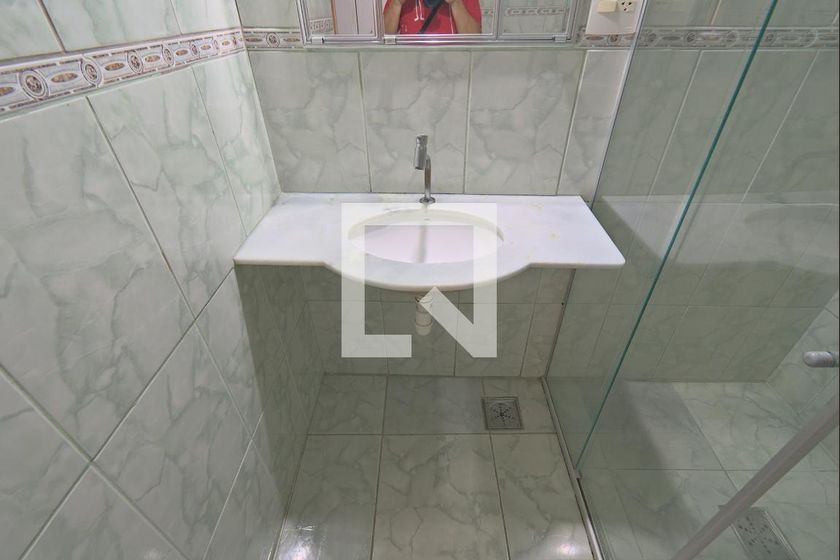 Casa à Venda - Bosque, 6 Quartos,  260 m2 em , Campinas - sp | SoloBR