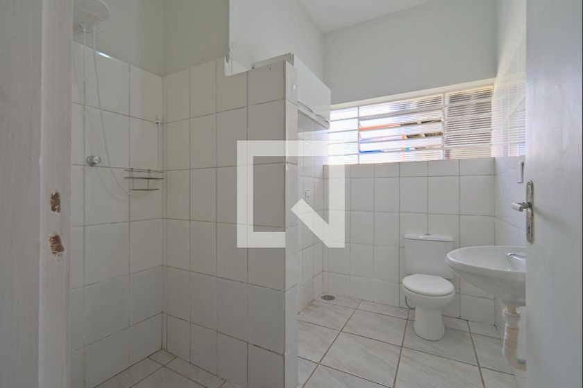 Casa à Venda - Bosque, 6 Quartos,  260 m2 em , Campinas - sp | SoloBR