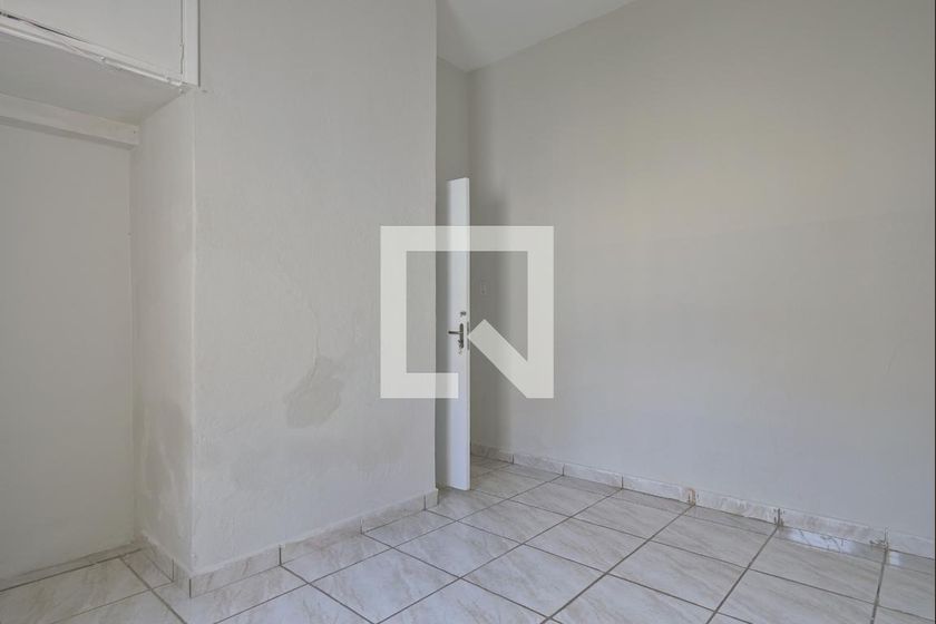 Casa à Venda - Bosque, 6 Quartos,  260 m2 em , Campinas - sp | SoloBR
