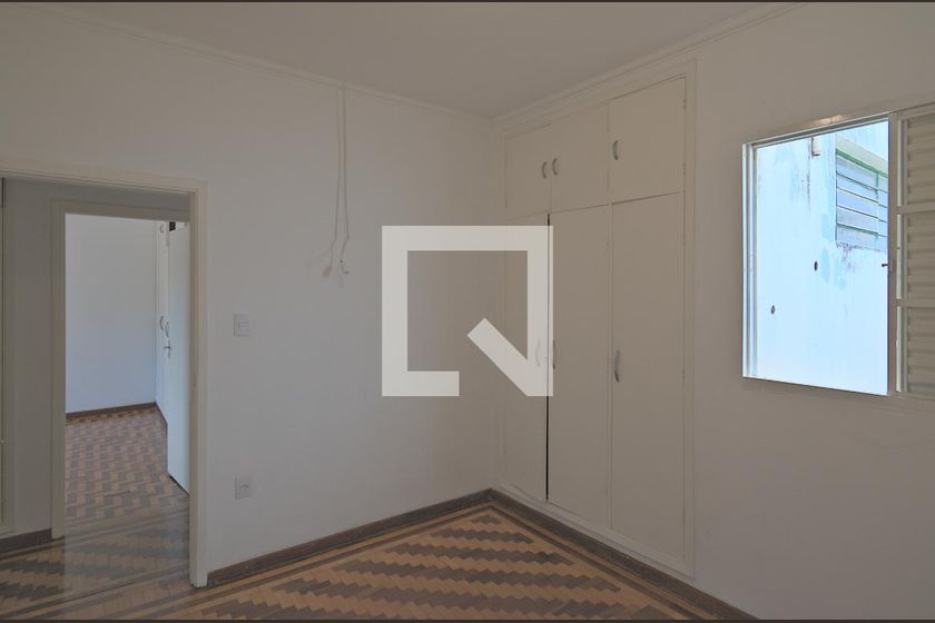 Casa à Venda - Bosque, 6 Quartos,  260 m2 em , Campinas - sp | SoloBR
