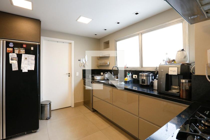Apartamento, 4 quartos, 210 m² - Foto 140