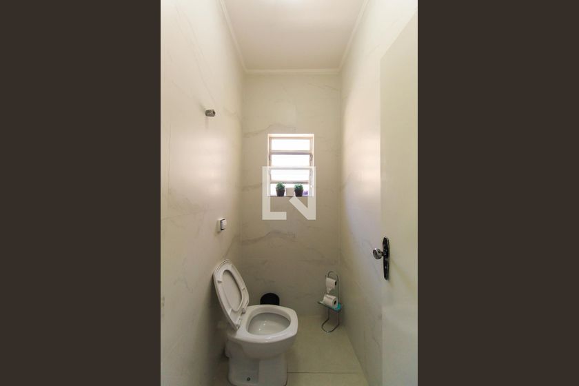 Casa, 3 quartos, 219 m² - Foto 34