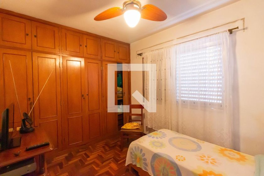 Casa, 5 quartos, 145 m² - Foto 5