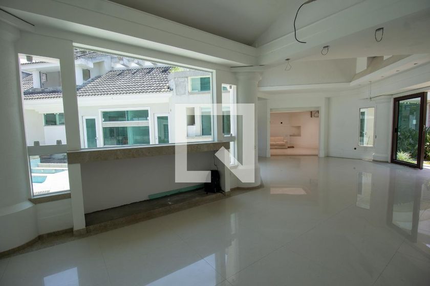 Casa, 6 quartos, 380 m² - Foto 3