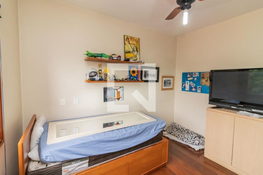 Casa, 4 quartos, 400 m² - Foto 33