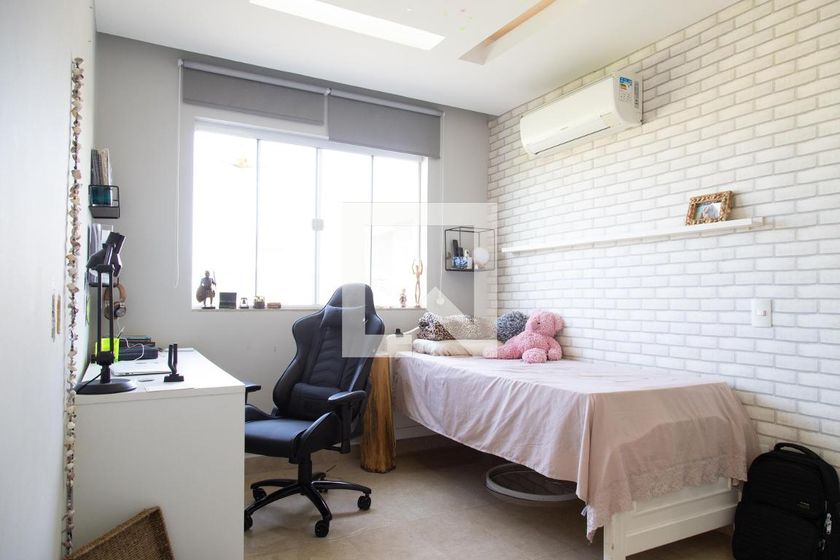 Casa, 3 quartos, 270 m² - Foto 17