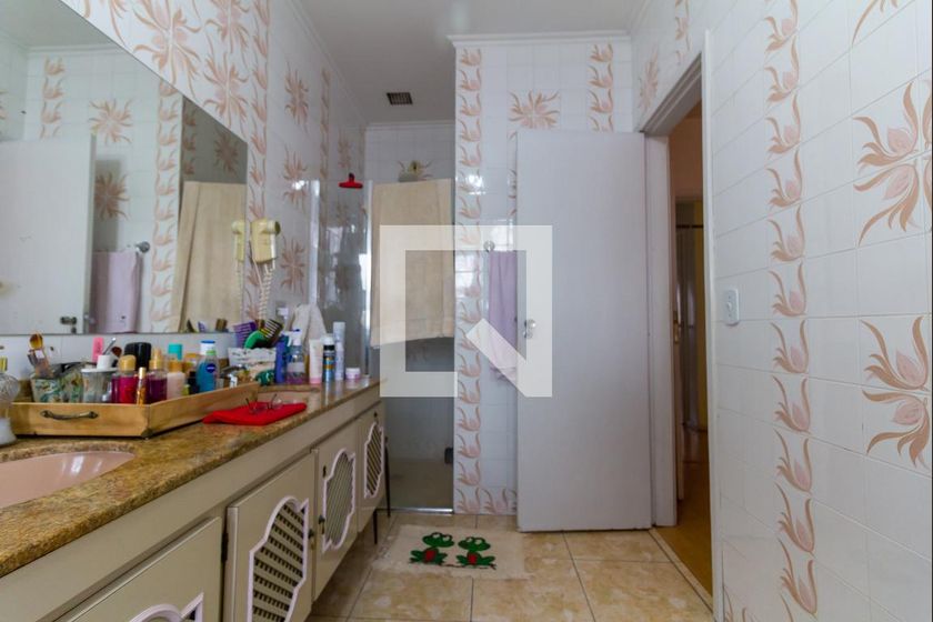 Casa, 4 quartos, 220 m² - Foto 47