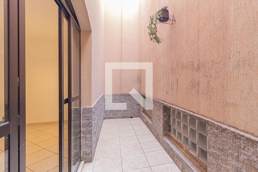 Casa, 4 quartos, 247 m² - Foto 47