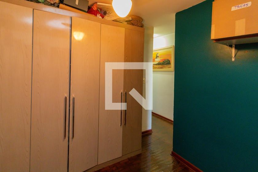 Casa, 4 quartos, 200 m² - Foto 13