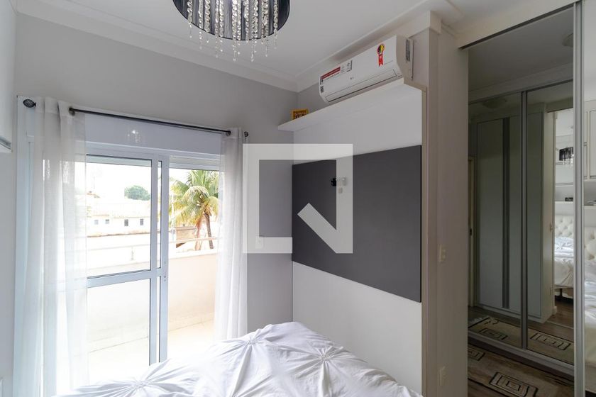 Casa à Venda - Mansões Santo Antônio, 3 Quartos,  100 m2 em , Campinas - sp | SoloBR