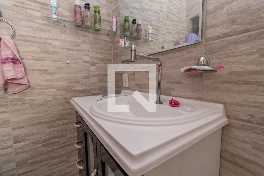 Casa à Venda - Jardim Chapadão, 4 Quartos,  250 m2 em , Campinas - sp | SoloBR