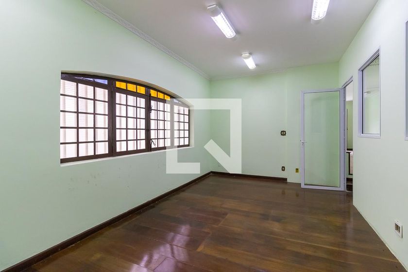 Casa à Venda - Barão Geraldo - Centro, 4 Quartos,  250 m2 em , Campinas - sp | SoloBR