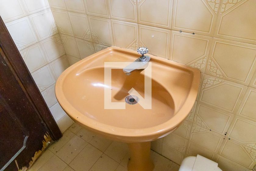 Casa à Venda - Barão Geraldo - Centro, 4 Quartos,  250 m2 em , Campinas - sp | SoloBR