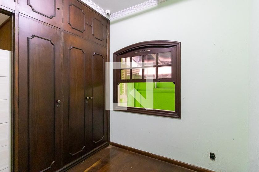 Casa à Venda - Barão Geraldo - Centro, 4 Quartos,  250 m2 em , Campinas - sp | SoloBR
