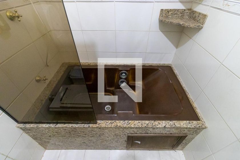 Casa à Venda - Barão Geraldo - Centro, 4 Quartos,  250 m2 em , Campinas - sp | SoloBR