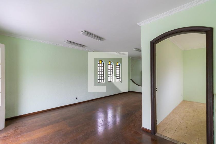 Casa à Venda - Barão Geraldo - Centro, 4 Quartos,  250 m2 em , Campinas - sp | SoloBR