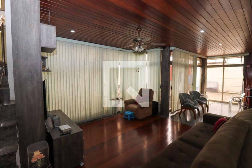 Casa, 3 quartos, 332 m² - Foto 2