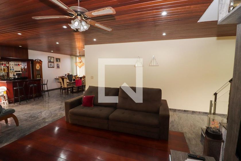 Casa, 3 quartos, 332 m² - Foto 4