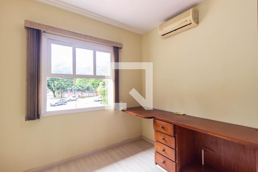 Casa, 4 quartos, 300 m² - Foto 35