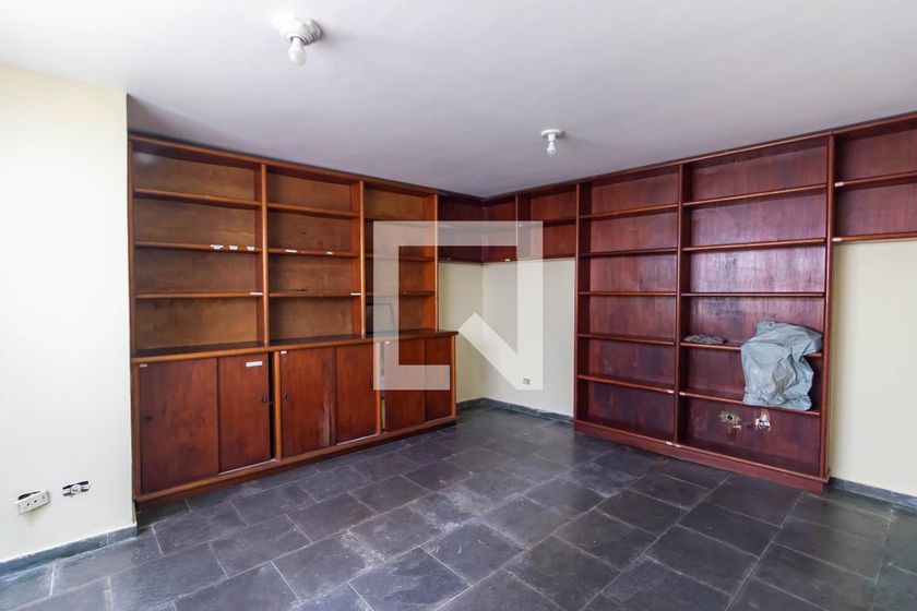Casa, 4 quartos, 300 m² - Foto 77