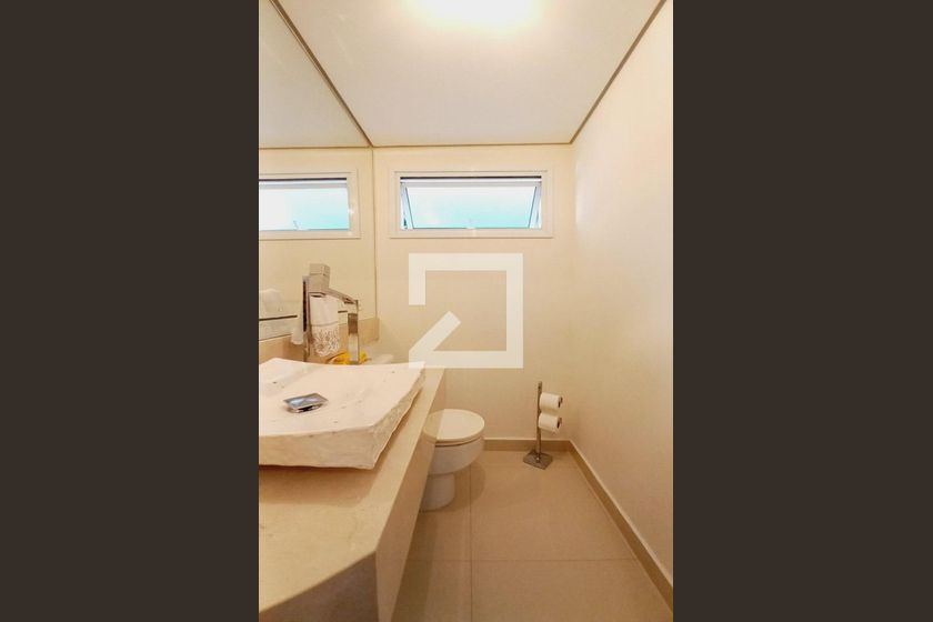 Casa à Venda - Swiss Park, 3 Quartos,  350 m2 em , Campinas - sp | SoloBR