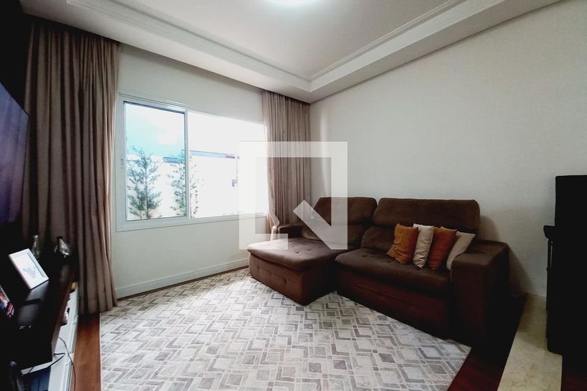 Casa à Venda - Swiss Park, 3 Quartos,  350 m2 em , Campinas - sp | SoloBR