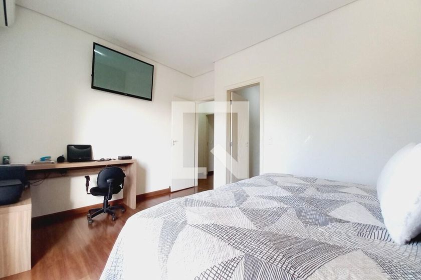 Casa à Venda - Swiss Park, 3 Quartos,  350 m2 em , Campinas - sp | SoloBR