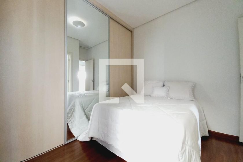 Casa à Venda - Swiss Park, 3 Quartos,  350 m2 em , Campinas - sp | SoloBR