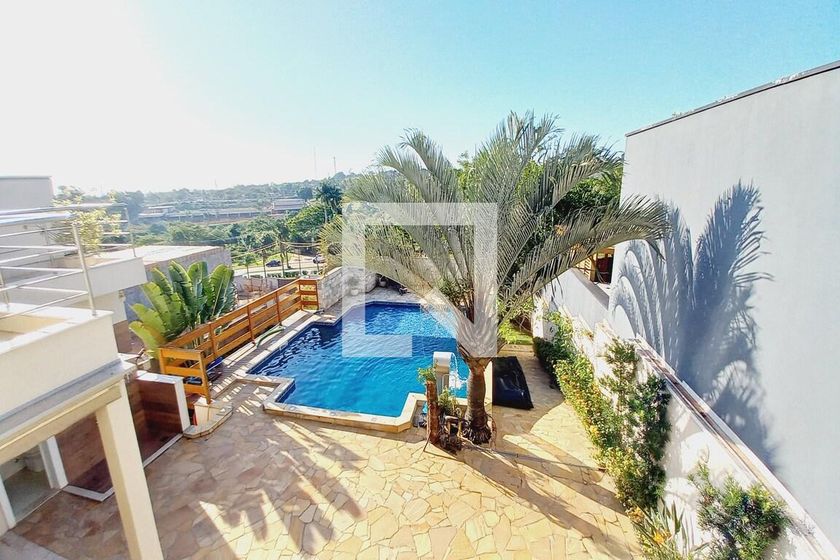 Casa à Venda - Swiss Park, 3 Quartos,  350 m2 em , Campinas - sp | SoloBR