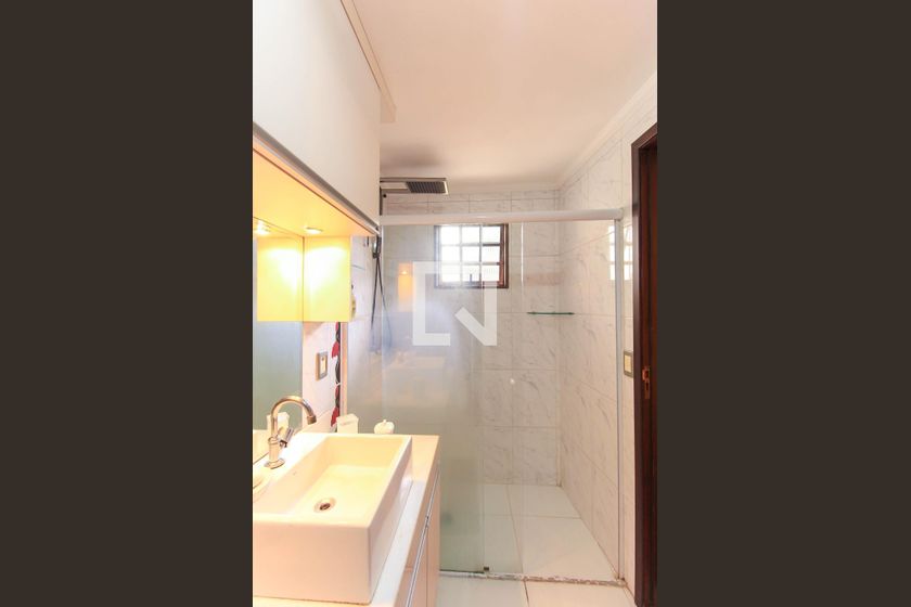 Casa, 3 quartos, 298 m² - Foto 32